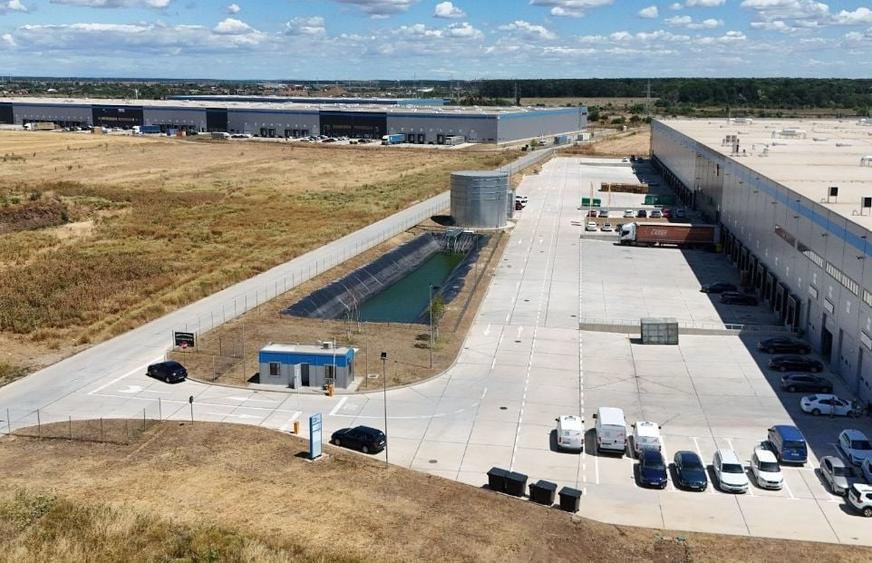 Spațiu industrial, de 1,900 mp, în Est