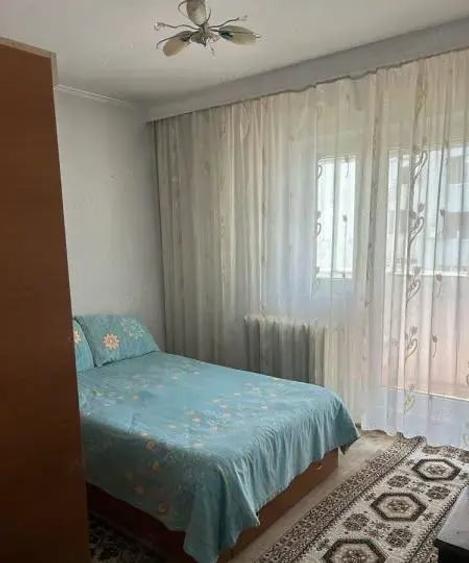 Apartament cu 4 camere în Rahova