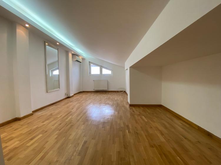 Duplex cu 5 camere cu Garaj în Floreasca