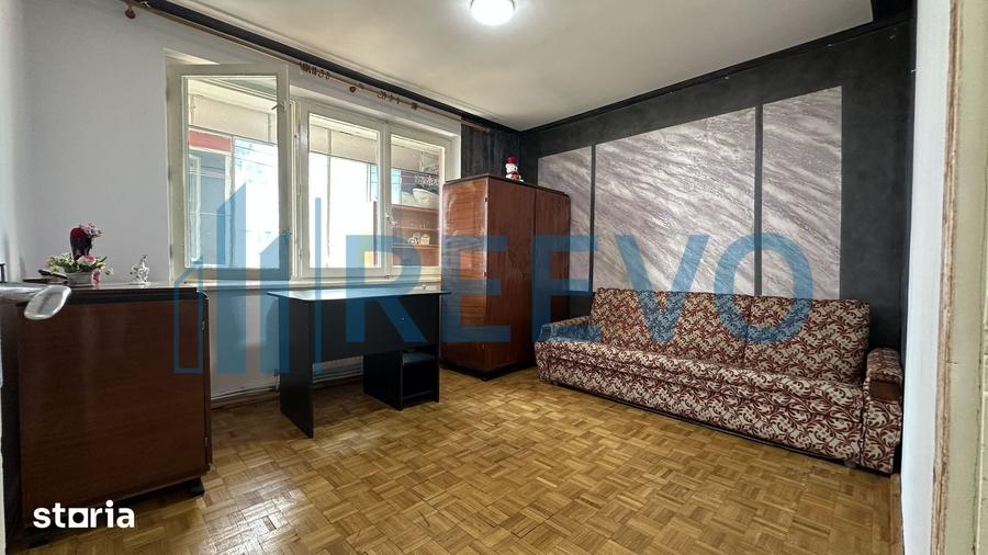 Apartament cu 2 camere decomandat, mobilat în Cornișa