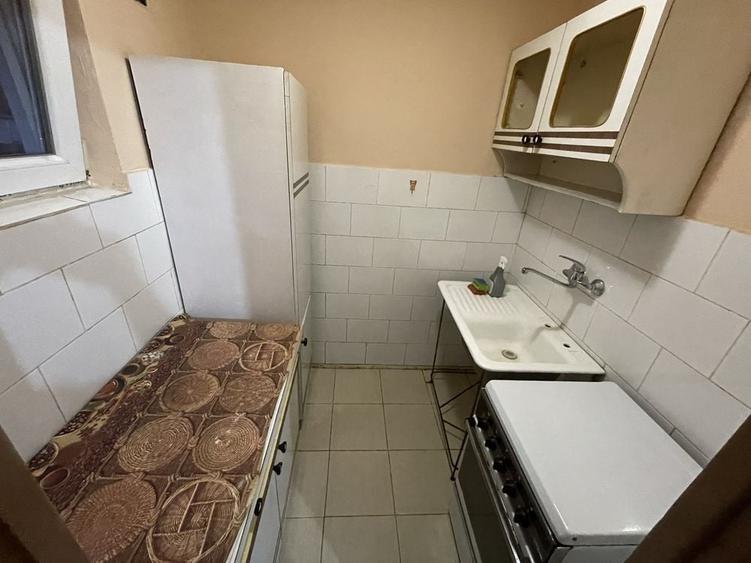 Apartament cu 2 camere semidecomandat în Valea Rosie