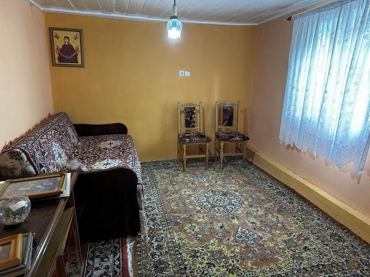 Casă cu 3 camere în Exterior Vest