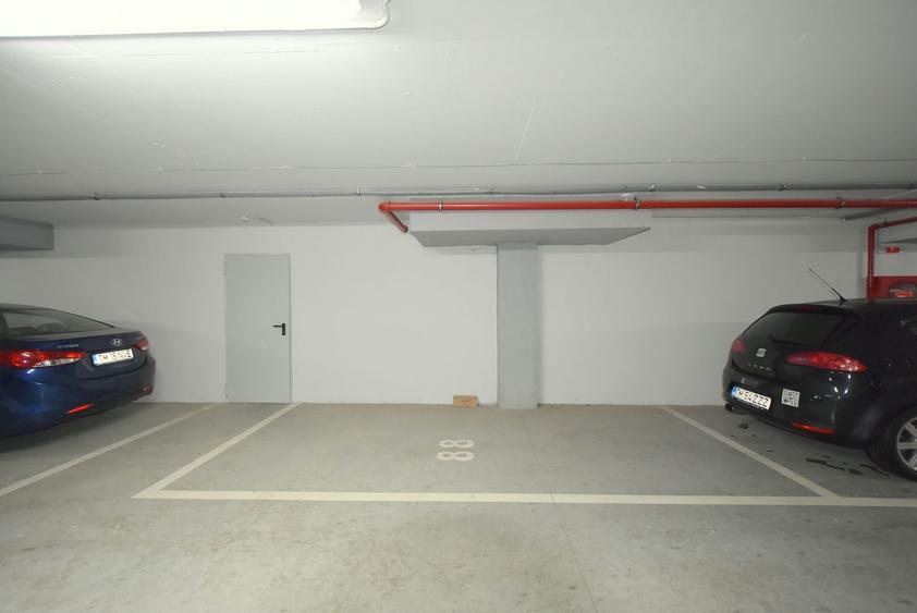 Apartament cu 2 camere semidecomandat, mobilat în Soarelui