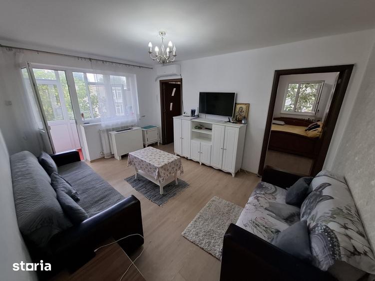 Apartament cu 3 camere în Inel II