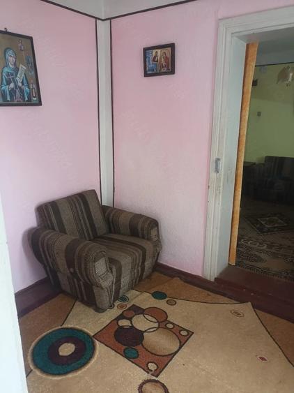Casă cu 4 camere cu Teren 22 Mp în Central