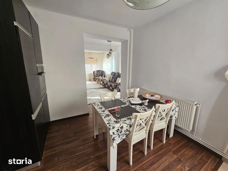 Casă cu 3 camere cu Teren 110 Mp în Curtea de Argeș