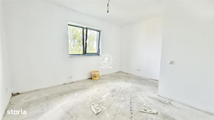 Casă cu 4 camere în Aroneanu