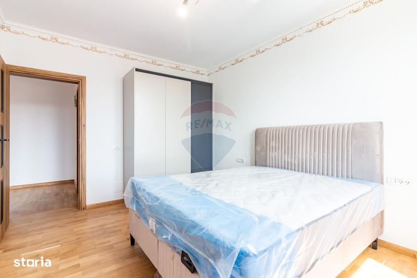 Casă cu 4 camere cu Teren 348 Mp în Central
