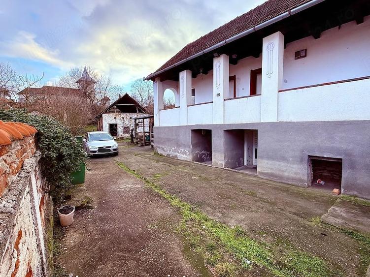 Casa de vanzare Josani, com. Pe?ti?u Mic, jud. Hunedoara 4 camere - 2
