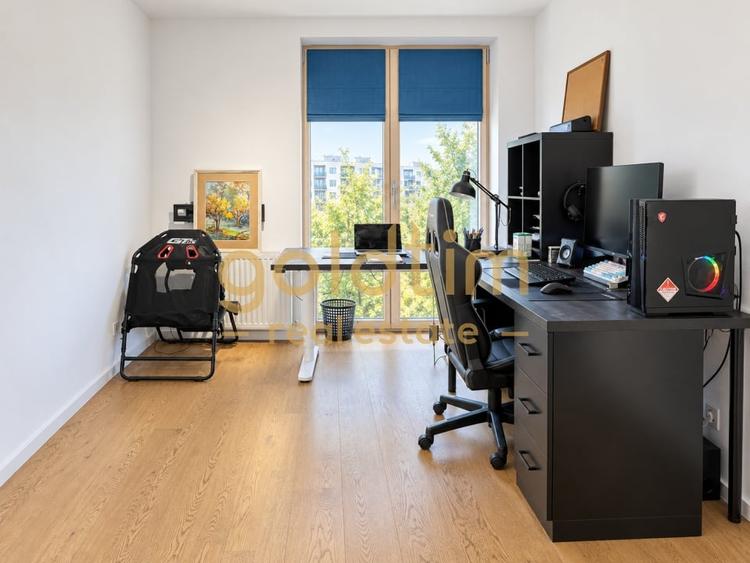 Apartament cu 3 camere semidecomandat, mobilat în Aviației