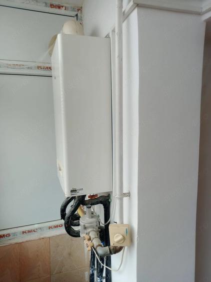 Garsonieră decomandată în Exterior Vest