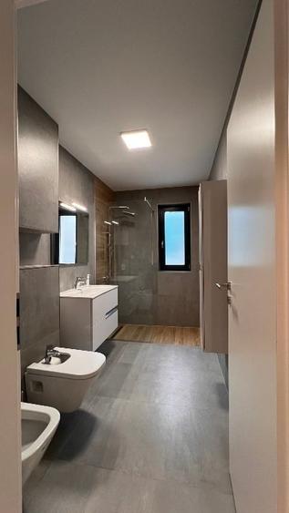 Apartament cu 2 camere semidecomandat, mobilat în Dumbrăvița