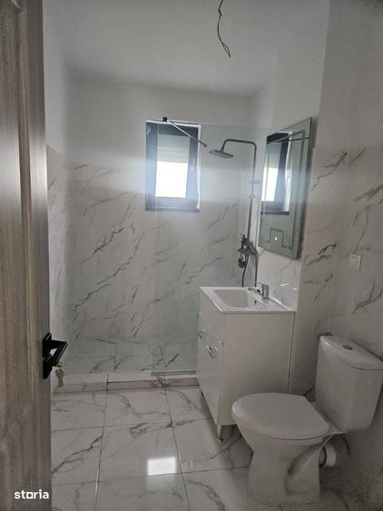 Apartament cu 2 camere decomandat în Tancodrom