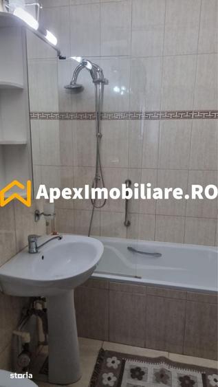 Apartament cu 2 camere decomandat în Pieptănari