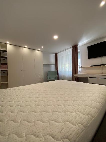 Apartament cu 4 camere decomandat, mobilat în Avantgarden