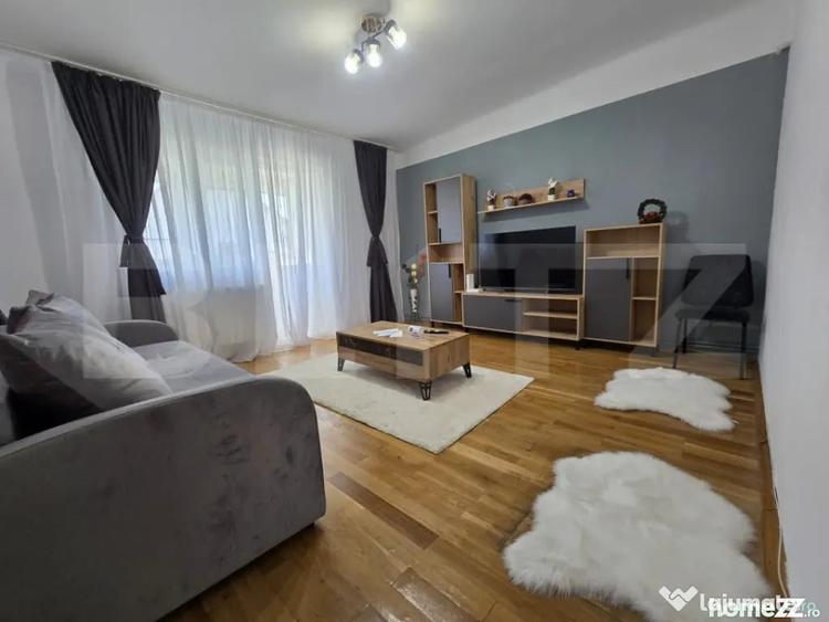 Apartament cu 2 camere decomandat în Central