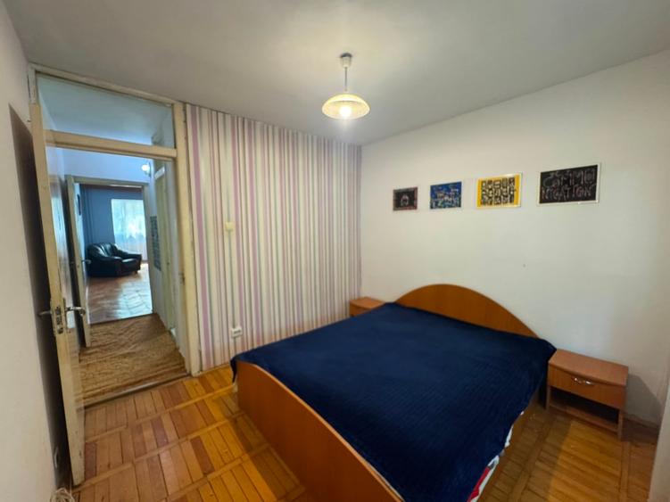 Apartament cu 2 camere semidecomandat în Aradului