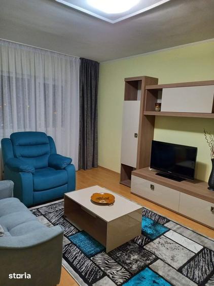 Apartament cu 2 camere decomandat, mobilat în Dacia