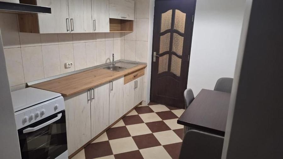 Apartament cu 2 camere decomandat în Dristor