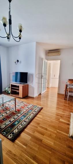 Apartament cu 3 camere decomandat, mobilat în Aviatorilor