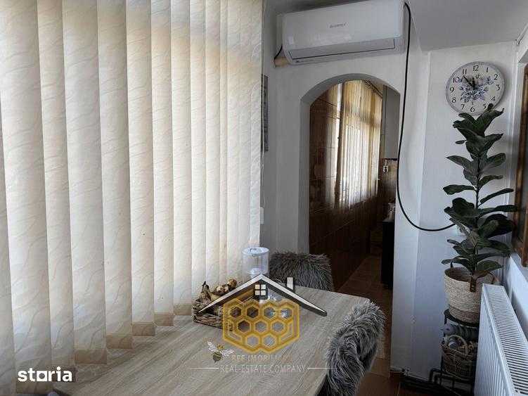 Apartament cu 2 camere decomandat în Valea Rosie