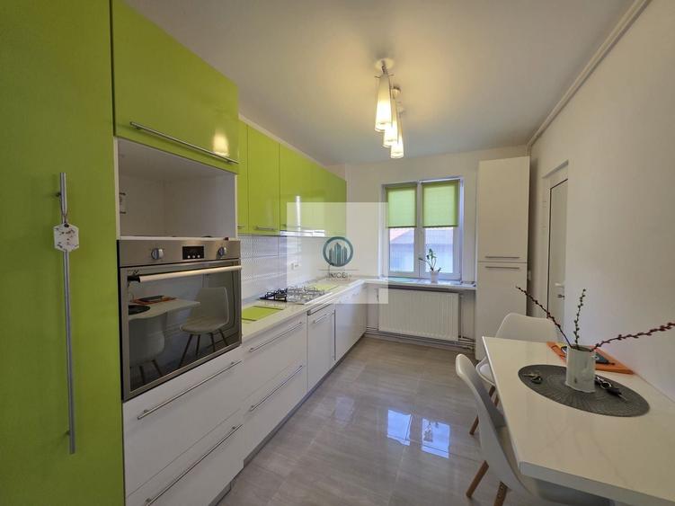 Apartament 3 camere decomandat SU 78 mp renovat - Deva, Str. Carpati - 3