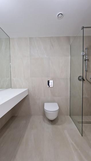 Apartament cu 2 camere semidecomandat în Tei