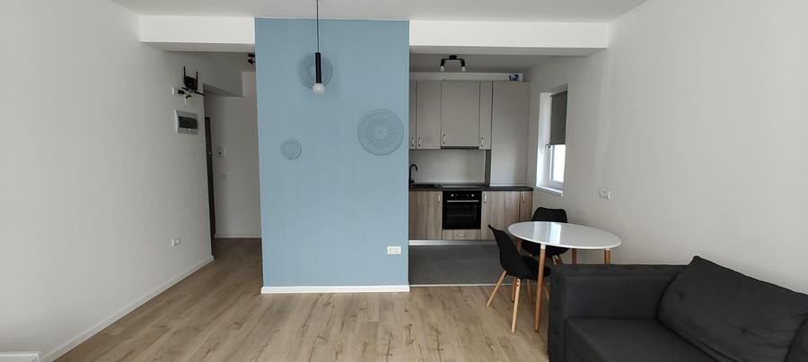 Apartament cu 2 camere semidecomandat în Aradului