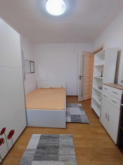 Apartament cu 2 camere decomandat în Ultracentral