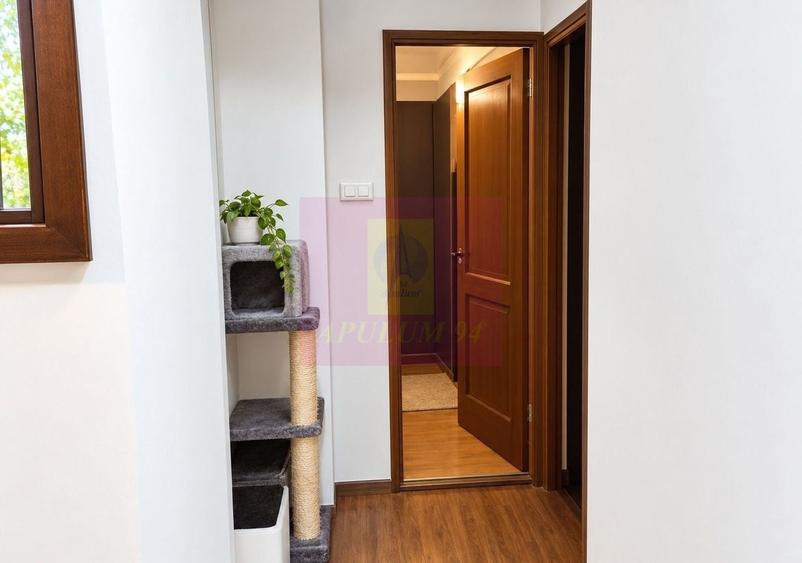 Apartament cu 4 camere decomandat în Decebal