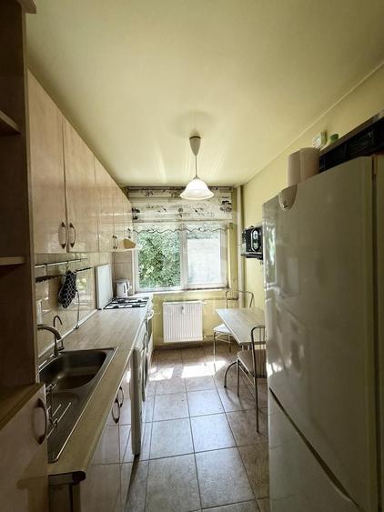 Apartament cu 2 camere semidecomandat, mobilat în Colentina