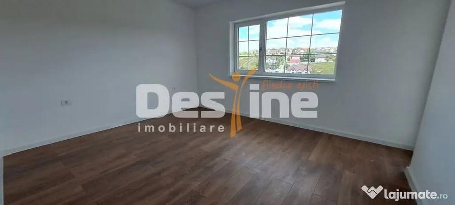 Casă cu 4 camere cu Teren 400 Mp în Valea Adâncă