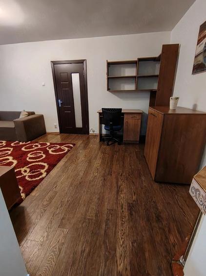 Apartament cu 2 camere semidecomandat în Ozana