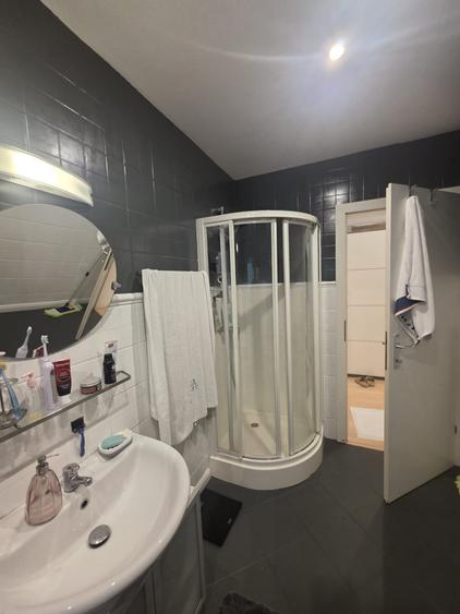 Apartament cu 3 camere decomandat în Herăstrău