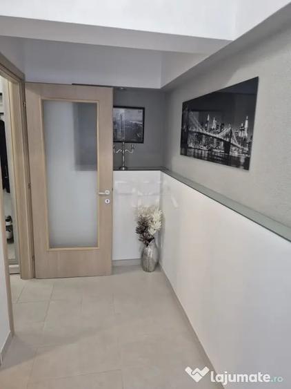 2 camere, 6/15, 74mp, piscina, 2 locuri parcare-Ansamblul P - 3