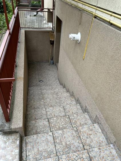 Casă individuală cu 10 camere cu Canalizare în Someșeni