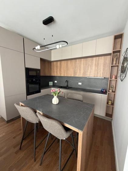 Apartament cu 2 camere decomandat, mobilat în Băneasa