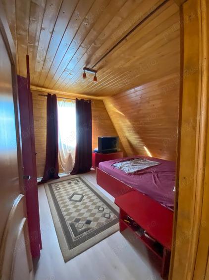 Casă cu 4 camere în Bobota