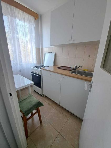 Garsonieră decomandată în Exterior Vest
