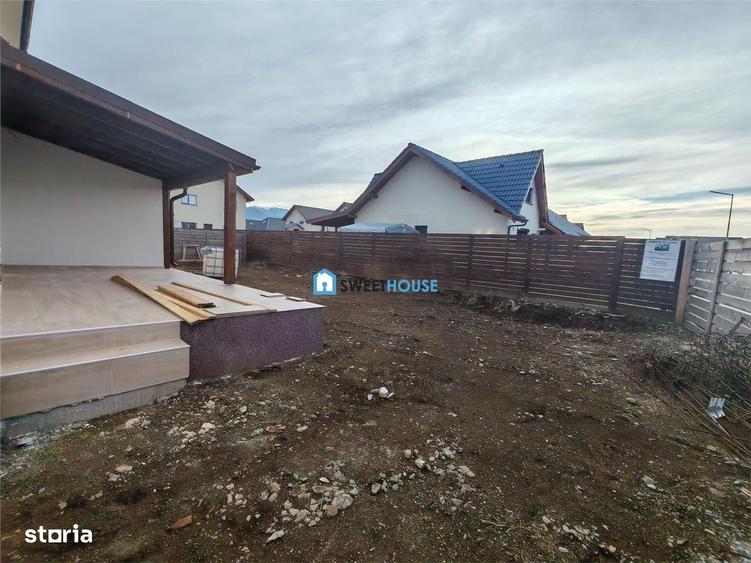 Casă cu 4 camere în Central