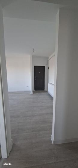Apartament doua camere, intabulat, langa statia de autobuz, Visoianu - 19