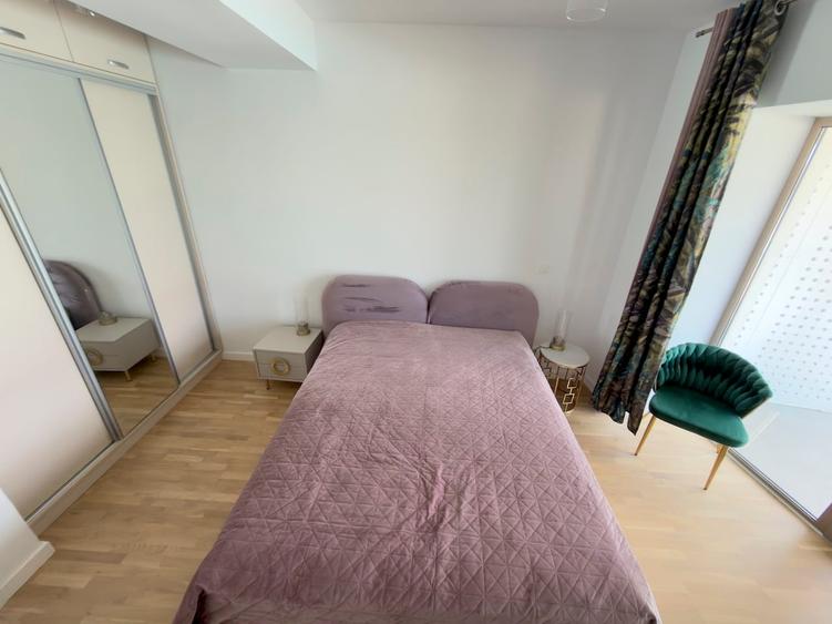 Apartament cu 2 camere decomandat în Băneasa