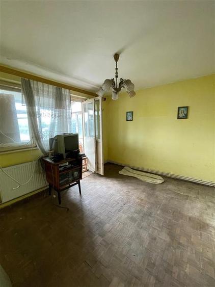 Apartament cu 2 camere semidecomandat în Apollo