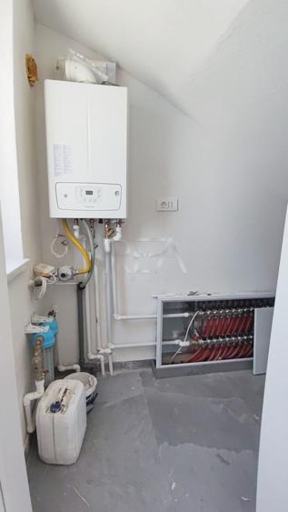 Casă individuală cu 4 camere cu Teren 420 Mp în Domnești
