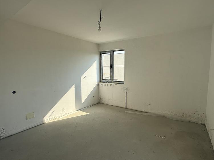 Duplex cu 4 camere cu Canalizare în Dragomirești-Vale
