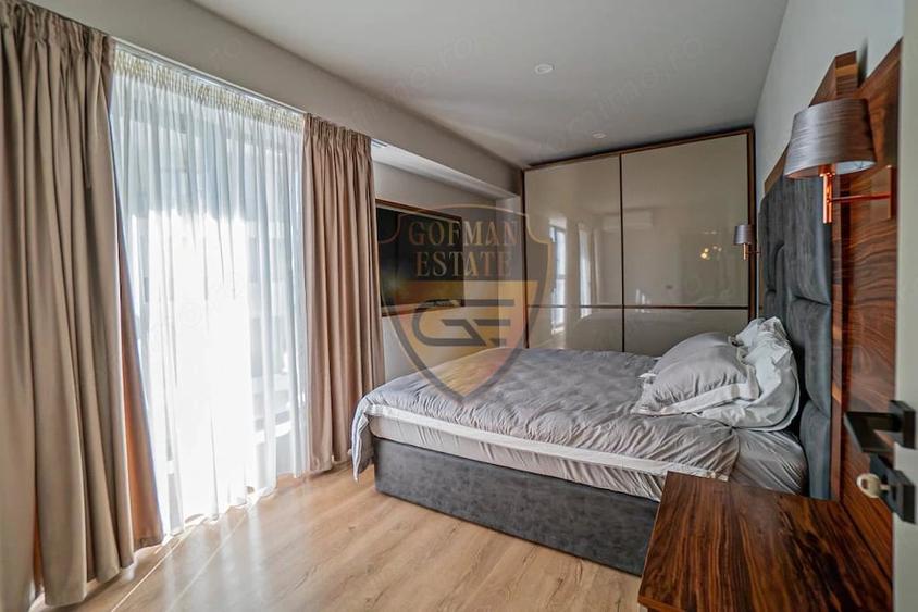 Apartament cu 2 camere decomandat în Universitate