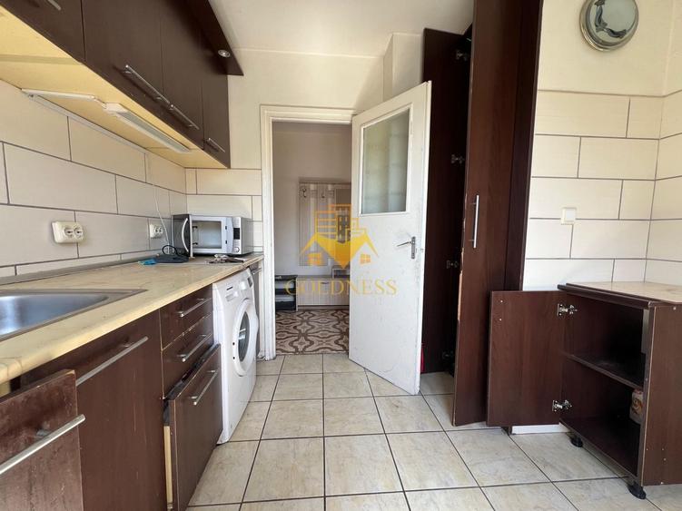 Apartament cu 4 camere decomandat, mobilat în Mănăștur