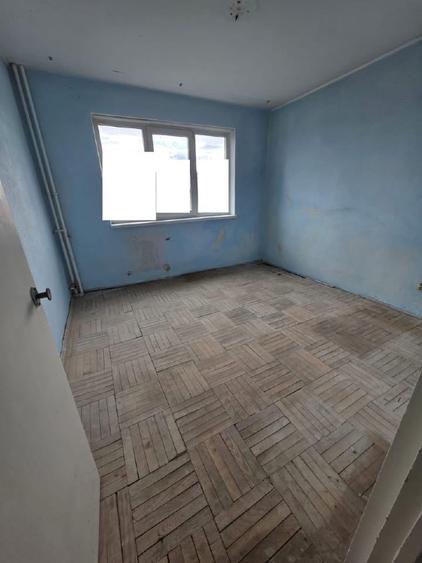 Apartament cu 2 camere decomandat în Central — fotografia 1