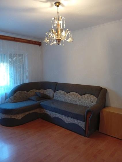 Apartament cu 2 camere semidecomandat în Rogerius