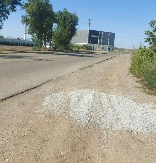 Teren de 8400 mp, în Central
